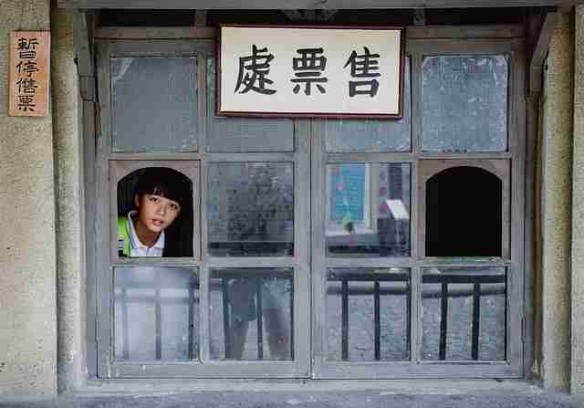 影迷体验分享 - aaa在线观看免费播放卡顿问题解决方案，aaakq